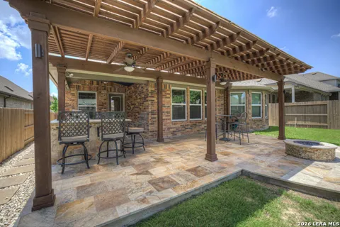 2266 KISKADEE DR