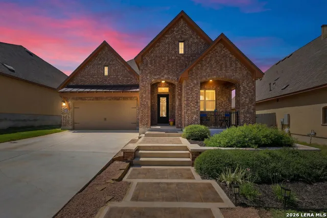 8647 GLASS GEM DR San Antonio, TX 78249