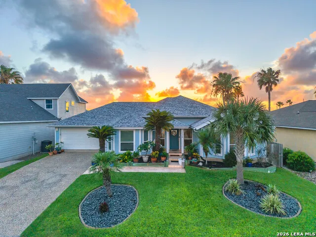 126 SEA VIEW DR Aransas Pass, TX 78336