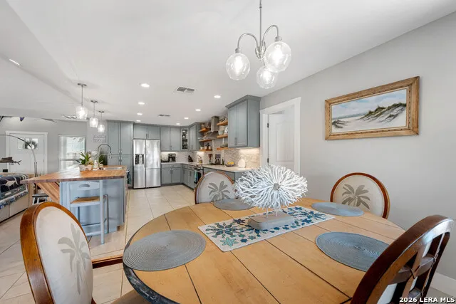 126 SEA VIEW DR Aransas Pass, TX 78336