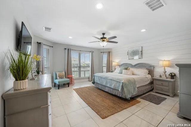 126 SEA VIEW DR Aransas Pass, TX 78336
