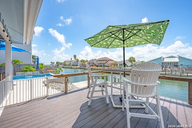 126 SEA VIEW DR Aransas Pass, TX 78336