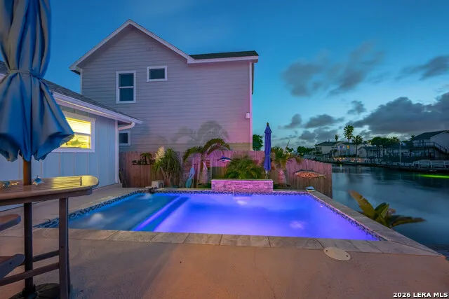 126 SEA VIEW DR Aransas Pass, TX 78336