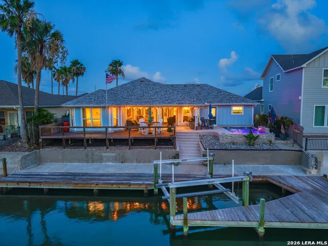 126 SEA VIEW DR Aransas Pass, TX 78336