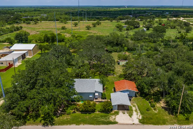 502 S ORANGE ST Sabinal, TX 78881