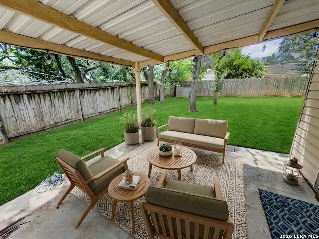 8507 TIMBER CREST ST San Antonio, TX 78250