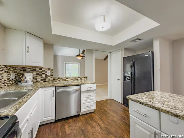 8507 TIMBER CREST ST San Antonio, TX 78250
