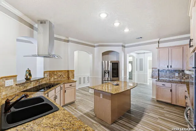 5910 Bayou Bnd Windcrest, TX 78239