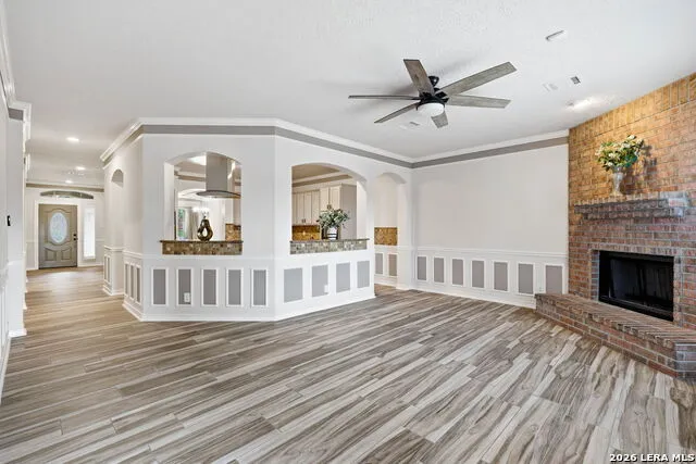 5910 Bayou Bnd Windcrest, TX 78239