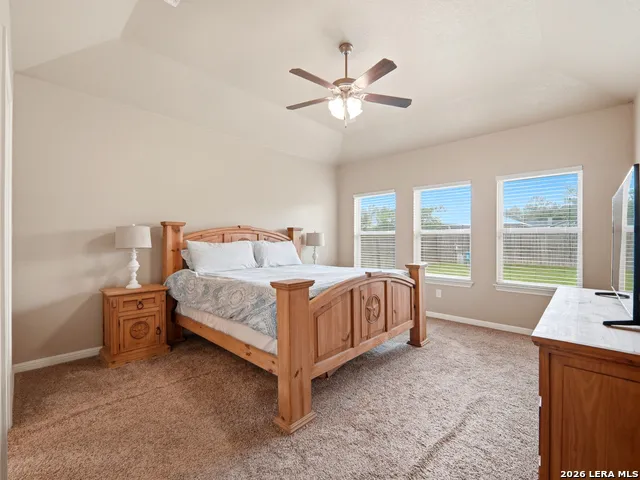 235 Valley Forge Pleasanton, TX 78064