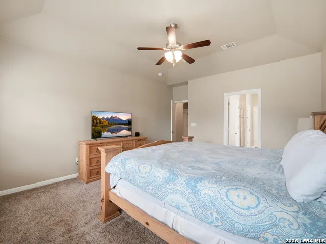 235 Valley Forge Pleasanton, TX 78064