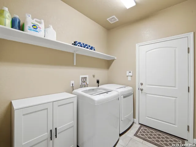 235 Valley Forge Pleasanton, TX 78064