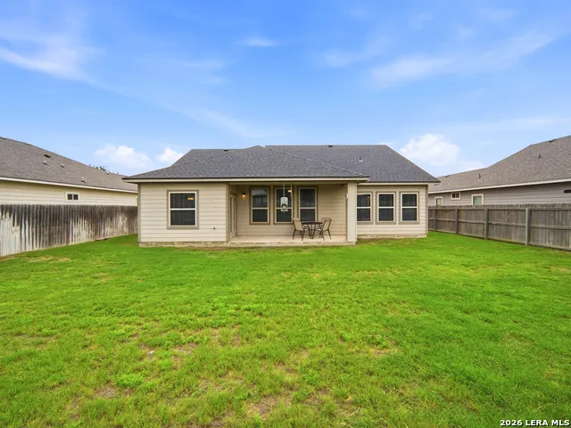 235 Valley Forge Pleasanton, TX 78064