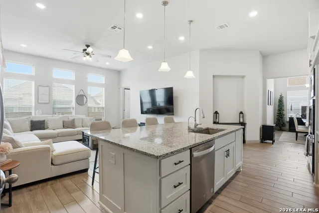 341 Misty Sails Cibolo, TX 78108