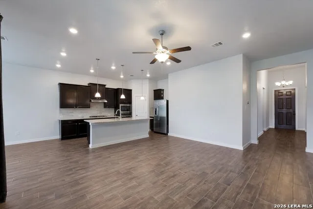 15729 La Subida Helotes, TX 78023