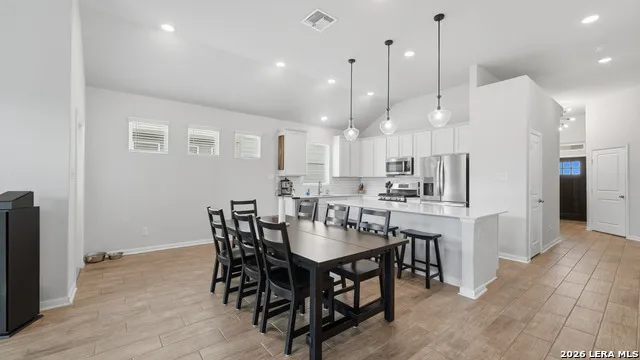 6324 Black Butte Schertz, TX 78108