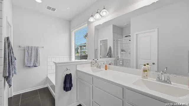 6324 Black Butte Schertz, TX 78108