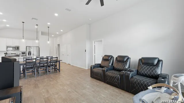 6324 Black Butte Schertz, TX 78108