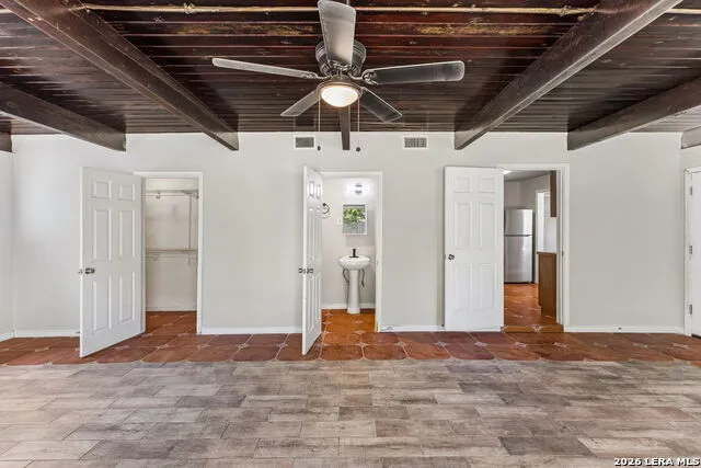 835 Lovera Blvd San Antonio, TX 78201