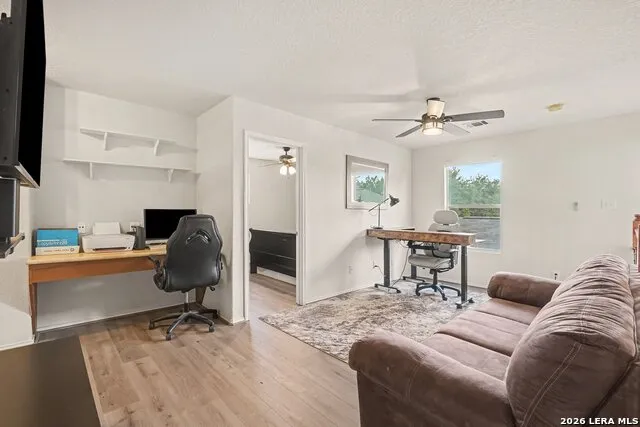 137 Goldenrod Cibolo, TX 78108