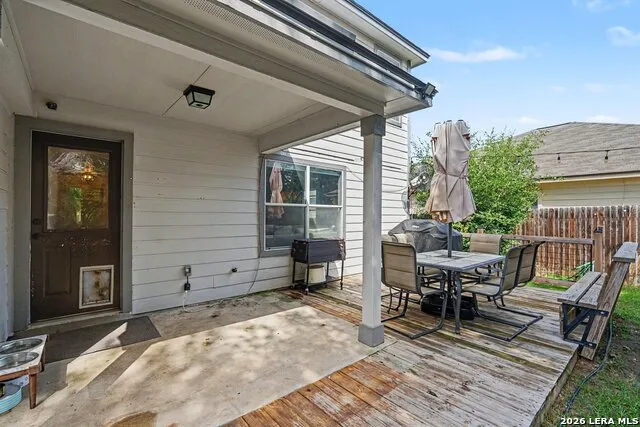 137 Goldenrod Cibolo, TX 78108