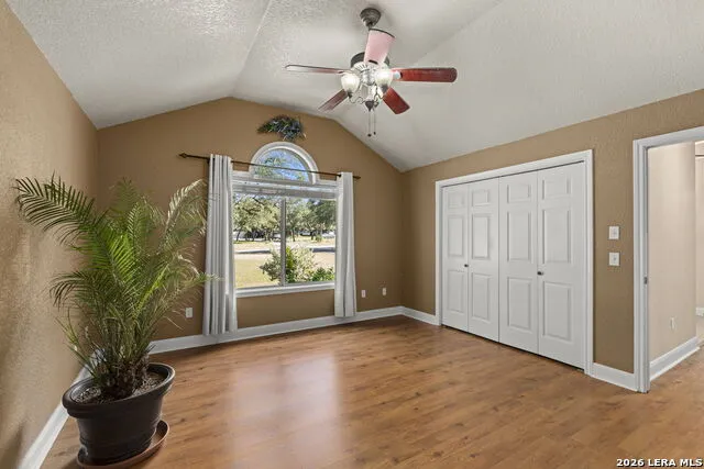 30720 SMITHSON VALLEY RD Bulverde, TX 78163