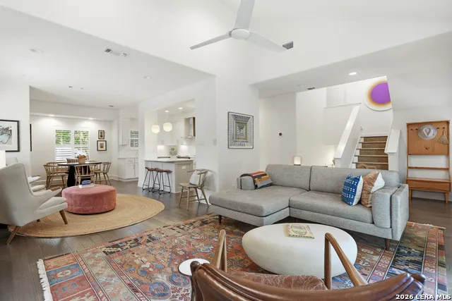 208 Grandview #UNIT 5 Alamo Heights, TX 78209