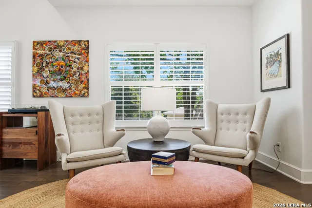 208 Grandview #UNIT 5 Alamo Heights, TX 78209