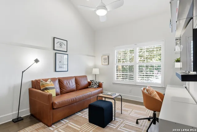 208 Grandview #UNIT 5 Alamo Heights, TX 78209
