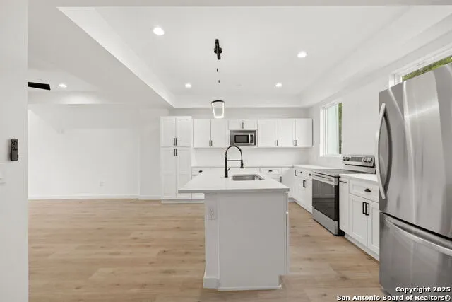 308 S Mesquite St #101 San Antonio, TX 78203