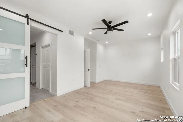 308 S Mesquite St #101 San Antonio, TX 78203