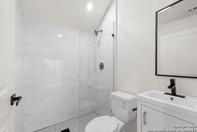 308 S Mesquite St #101 San Antonio, TX 78203