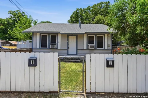 214 E HUFF AVE