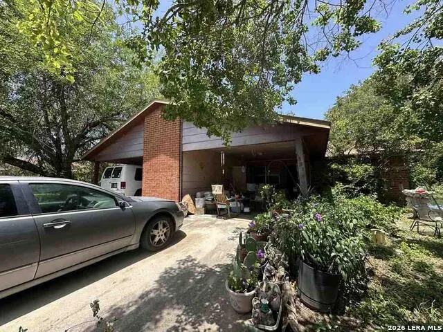 1521 Eichen New Braunfels, TX 78130