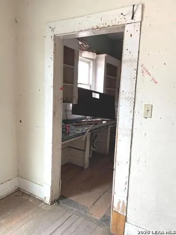 737 Porter st San Antonio, TX 78210