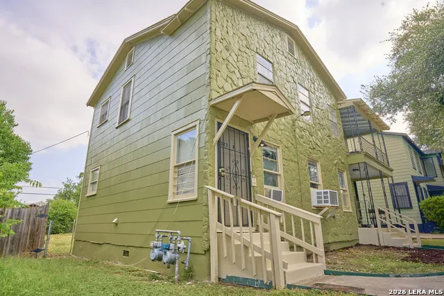323 Claremont San Antonio, TX 78209