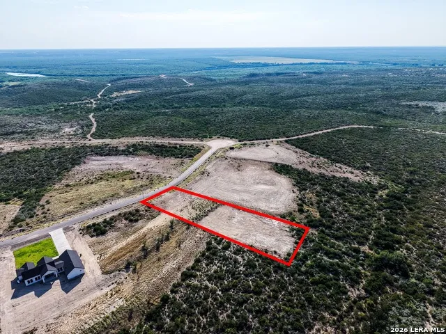 552 PASEO DEL LAGO Eagle Pass, TX 78852