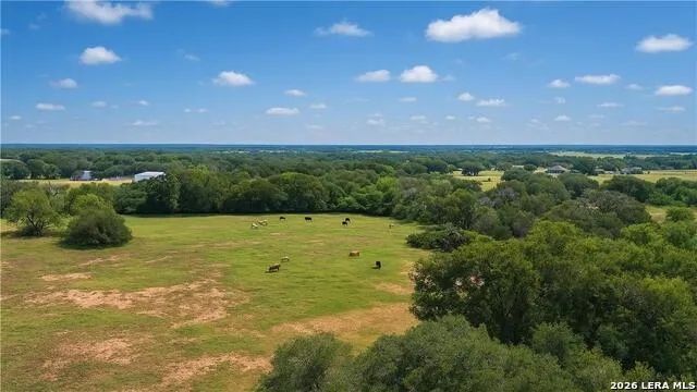 4425 E US HIGHWAY 90 Seguin, TX 78155