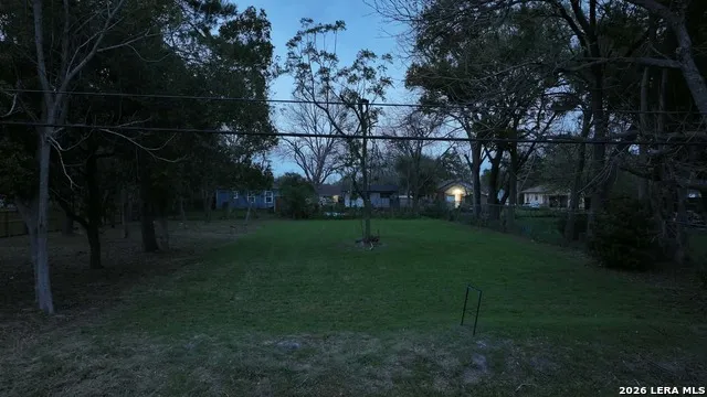 0 Thompson La Marque, TX 77568