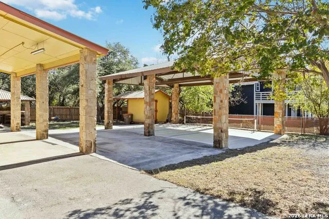 2481 LAKESHORE DR Canyon Lake, TX 78133