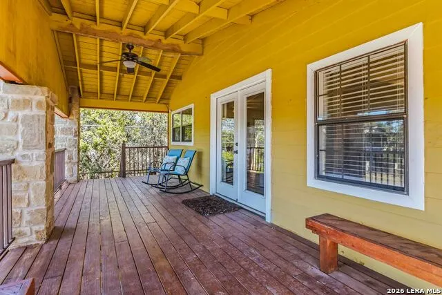 2481 LAKESHORE DR Canyon Lake, TX 78133