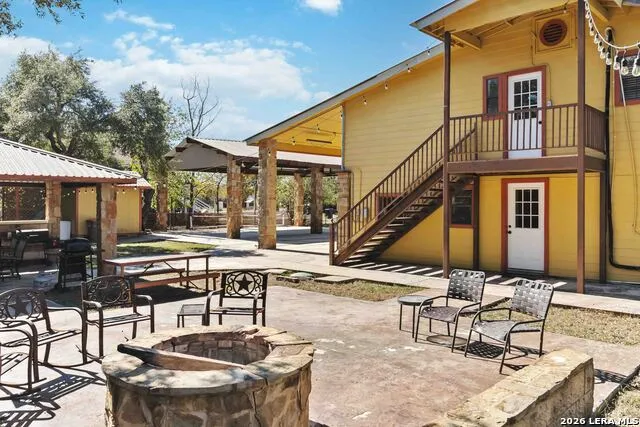 2481 LAKESHORE DR Canyon Lake, TX 78133