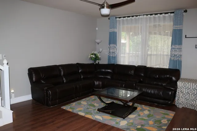 13607 Riverbank Pass Helotes, TX 78023