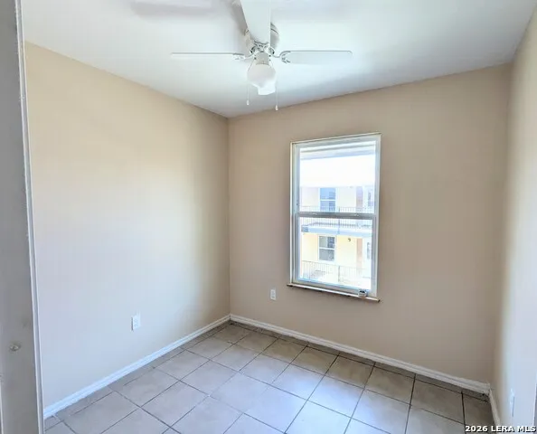 3718 PLEASANTON RD Unit 2-104 San Antonio, TX 78221