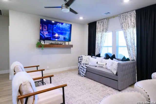 21037 RINDLE LANE San Antonio, TX 78266