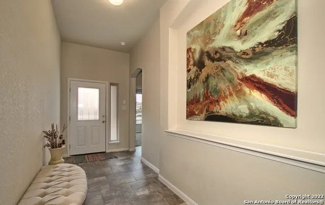 4315 Roundhay Park Converse, TX 78109