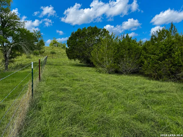 3259 Schumann Rd Stonewall, TX 78671
