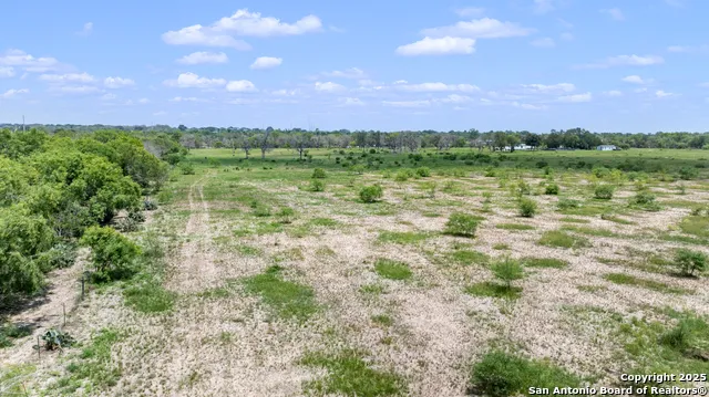 TBD CR 128 Floresville, TX 78114