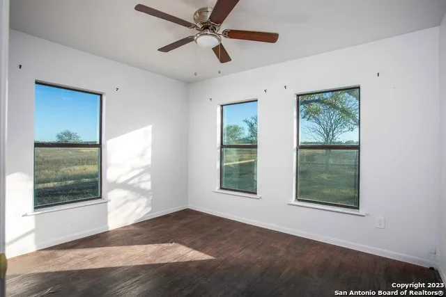 46 Fm 1621 Comfort, TX 78013