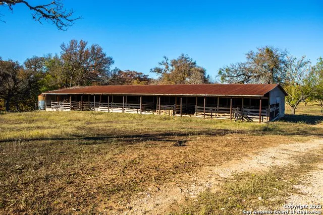 46 Fm 1621 Comfort, TX 78013
